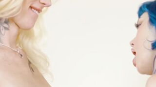 Tgirl realtor and gf almost caught fucking by the homeowner