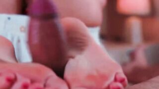 Stepsister gave her brother a grind devils pedicure and swallowed cum 101