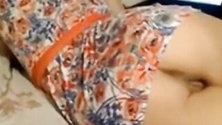 Mostrando Bunda e Buceta - Latina Webcam Girl