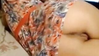 Mostrando Bunda e Buceta - Latina Webcam Girl