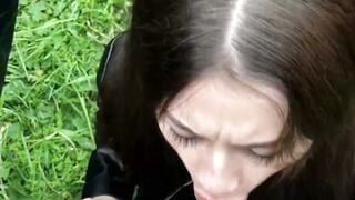 A Spoiled Russian Brat Gets Nailed by a Taxi Driver for Being Rude1 8