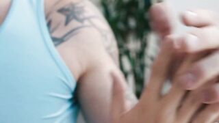 Kasey Kei Bareback Creampie: Tattooed TS Sucks Big Cock & Gets Ass Fucked