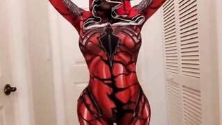 Curvy spider-pawg twerks on penis 11