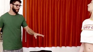 Amateur Brother Sucks Teen Sister's Cock at Family Vacation Resort