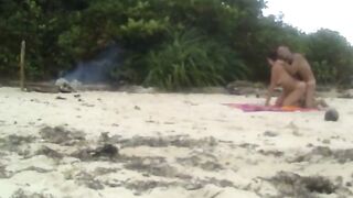 Beach Love Motion: Outdoor Amateur Fun