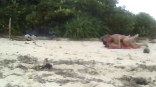 Beach Love Motion: Outdoor Amateur Fun