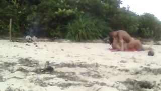 Beach Love Motion: Outdoor Amateur Fun