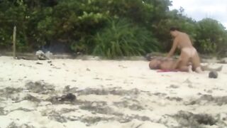 Beach Love Motion: Outdoor Amateur Fun