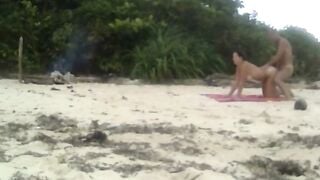 Beach Love Motion: Outdoor Amateur Fun
