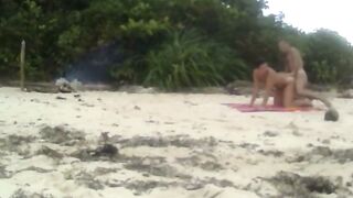 Beach Love Motion: Outdoor Amateur Fun