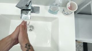 Bitchy stepsister fucks bigcock stepbro and gave him a sloppy fellatio