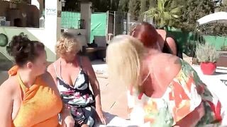Mature BBW Group Sucks Cock & Licks Pussy Poolside