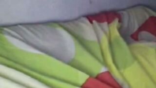 Black Girl Masturbates on Webcam