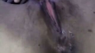 Black Girl Masturbates on Webcam