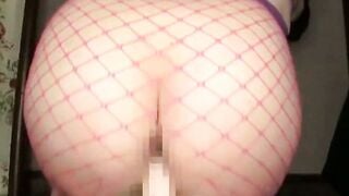 巨乳女をディルドオナニーからで電マ責め