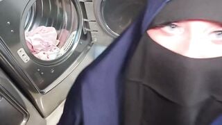 Hijabi Woman Deepthroats Big Cock In Laundry Room