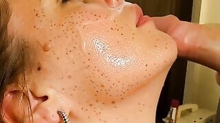 Amateur Homemade Handjob Leads to Facial for Blonde Girl