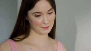 Hazel Moore & Elizabeth Skylar Lesbian Deep Kisses And Intimate Oral Play