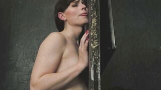 Natalie Mars Deepthroats Gloryhole Big Cock & Bareback Anal Ream