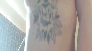 Amateur Brunette Deepthroats Cock in Hotel Room