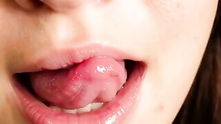 Amateur Girlfriend Sucks Cock Deepthroat & Takes Cum Facial