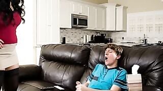 Jezebelle Bond Deepthroats Step Mom And Swallows Cum In Mouth