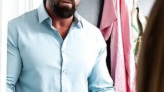 Kimmie Haze Deepthroats Stepdaddy GI Joey's Big Cock In Bed