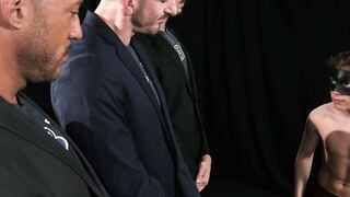 Felix Trainor Bareback Anal Gangbang & Creampie