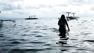 Amateur Filipina Cougar Soaking Wet In The Sea