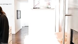 Savannah Bond & Julie Cash Deepthroat David Lee in Kitchen Threesome