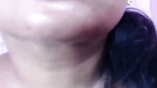 Amateur Colombian Webcam Girl Shows Off Huge Ass Close Up