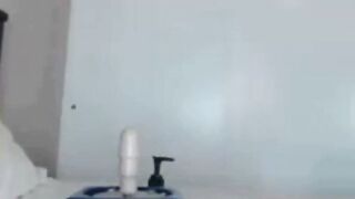 Big Booty Milf Jess Sucks Cock on Amateur Webcam