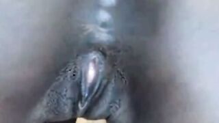 Ebony Webcam Twerk Reveal: Big Ass & Tight Black Pussy