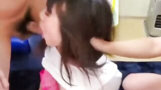 パイパン美人奥さんの家で乱交4P連続中出し