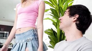 Amateur Teen Sucks Cock & Gets Facial Cumshot From Friend's GF