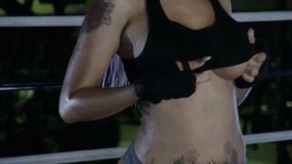 Tattooed Ebony Strips in Boxing Ring to Show Massive Bubble Butt