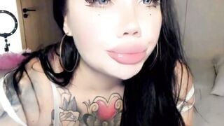 Tattooed Brunette Deepthroats Cock With Wet Tongue On Webcam