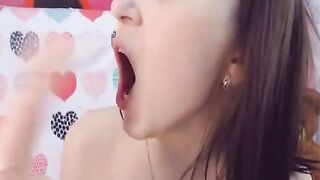 Amateur Blonde Finger Fucks Her Wet Pussy To Orgasm On Webcam