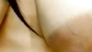 Pregnant Busty Woman Squeezes & Milks Her Nipples On Cam