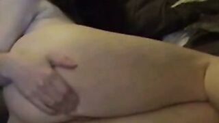 Amateur Brunette Farting on Webcam: Naughty Cam Show