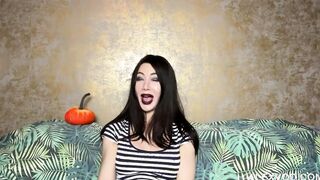 Happy Halloween with Hotkinkyjo, long triple penis vibrators