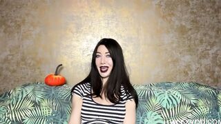 Happy Halloween with Hotkinkyjo, long triple penis vibrators