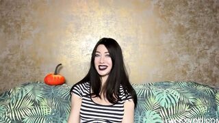 Happy Halloween with Hotkinkyjo, long triple penis vibrators