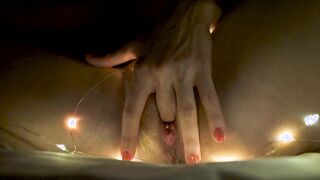 Teenagers Bae masturbates at night