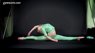 Anna Nebaskowa first time on flexyteens