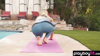 Goddess all natural blondie Jillisa Lynn doing her daily workout outdoors