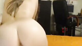 Ukrainian Amateur Sucks Cock While Showing Off Huge Round Ass on Webcam
