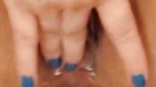 Amateur Latina MILF Keila Squirting Open Vagina & Tight Pussy