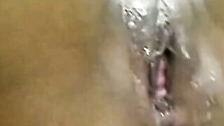 Ebony Webcam Solo: Fingering & Dildo Toy Pleasure