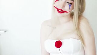 Jenny Kitty Clown Makeup Deepthroat Sucks Thick Cock